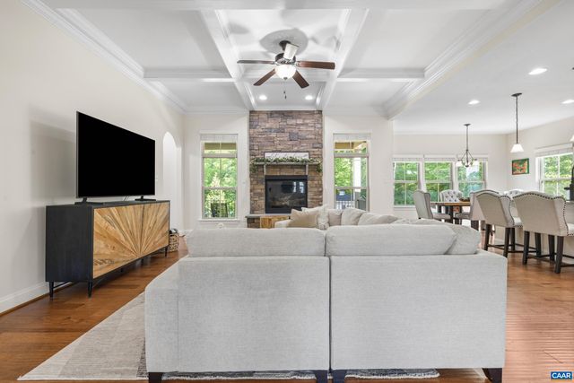 302 MANOR BLVD, Palmyra, VA 22963