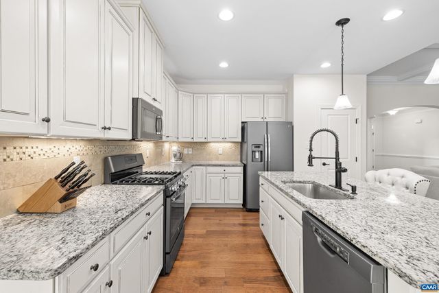 302 MANOR BLVD, Palmyra, VA 22963