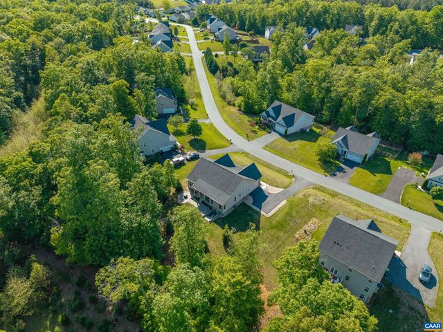 302 MANOR BLVD, Palmyra, VA 22963