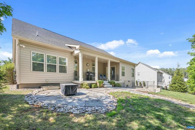 302 MANOR BLVD, Palmyra, VA 22963