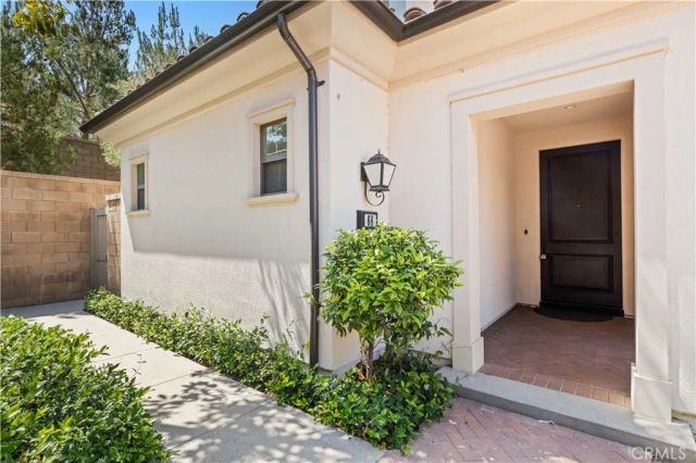 68 tollson, Irvine, CA 92620