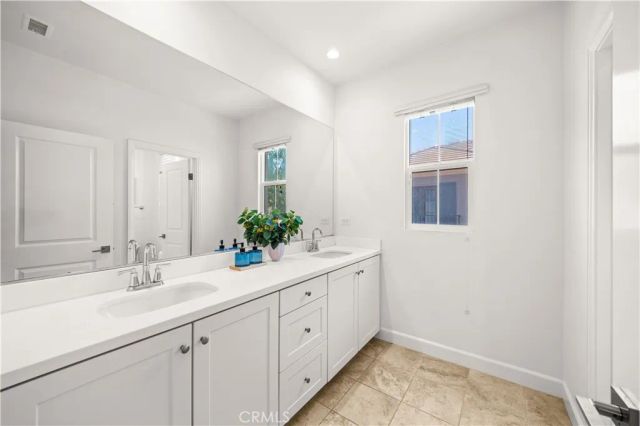 68 tollson, Irvine, CA 92620