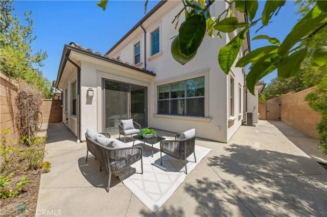 68 tollson, Irvine, CA 92620