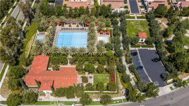 68 tollson, Irvine, CA 92620