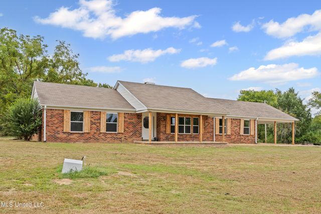 1945 Pryor Road, Coldwater, MS 38618