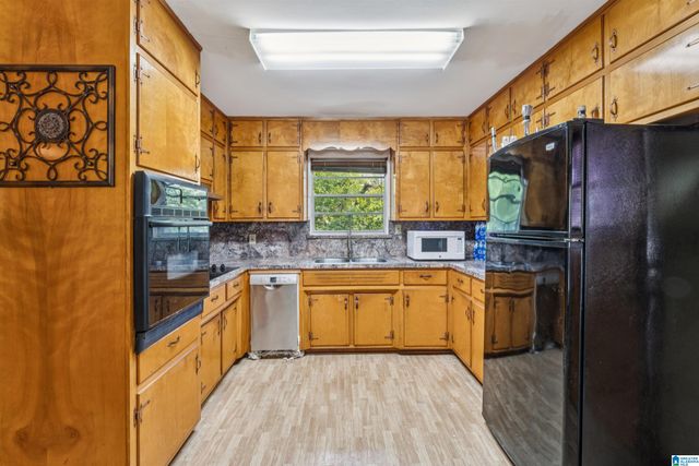 801 PLEASANT GROVE ROAD, Pleasant Grove, AL 35127