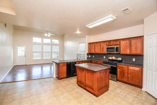 19327 Poppy Grove Lane, Cypress, TX 77433