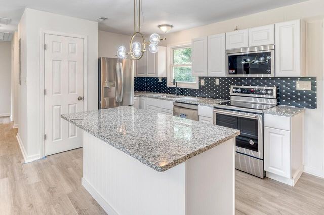 1091 Spring Plains Road, Cross, SC 29436