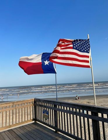 25610 Spotted Sandpiper Drive, Galveston, TX 77554