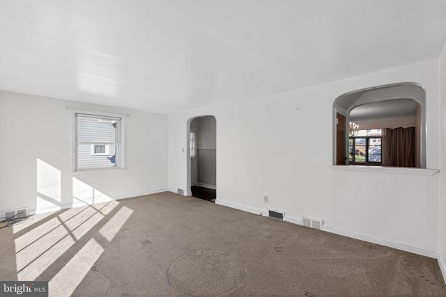 230 WINDSOR AVE, Upper Darby, PA 19082