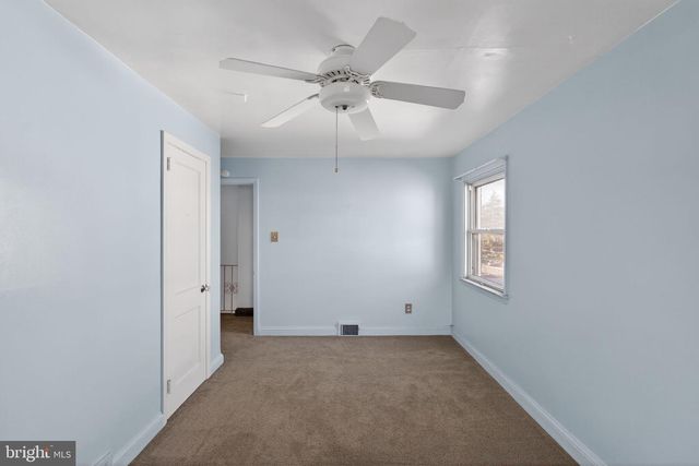 230 WINDSOR AVE, Upper Darby, PA 19082