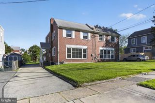 230 WINDSOR AVE, Upper Darby, PA 19082