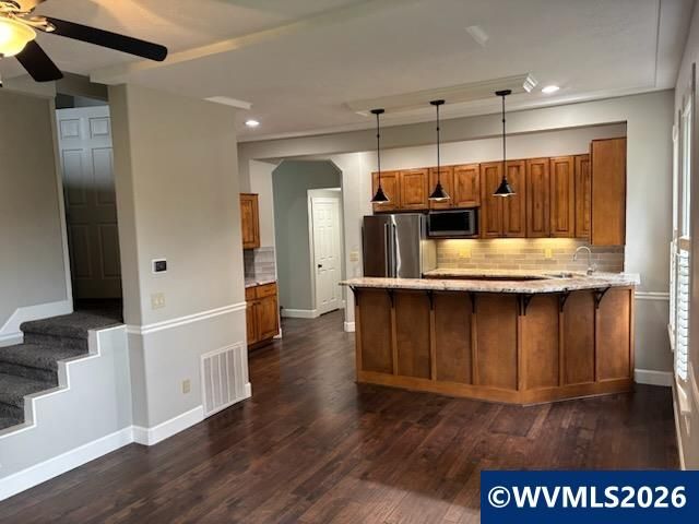 190 N Cleveland St St, Mt Angel, OR 97362