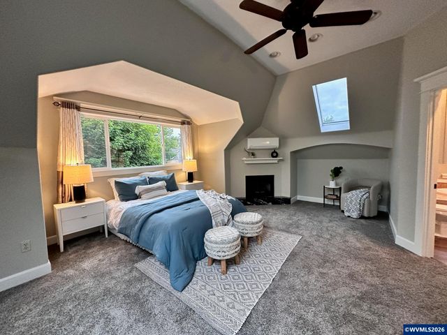 190 N Cleveland St St, Mt Angel, OR 97362