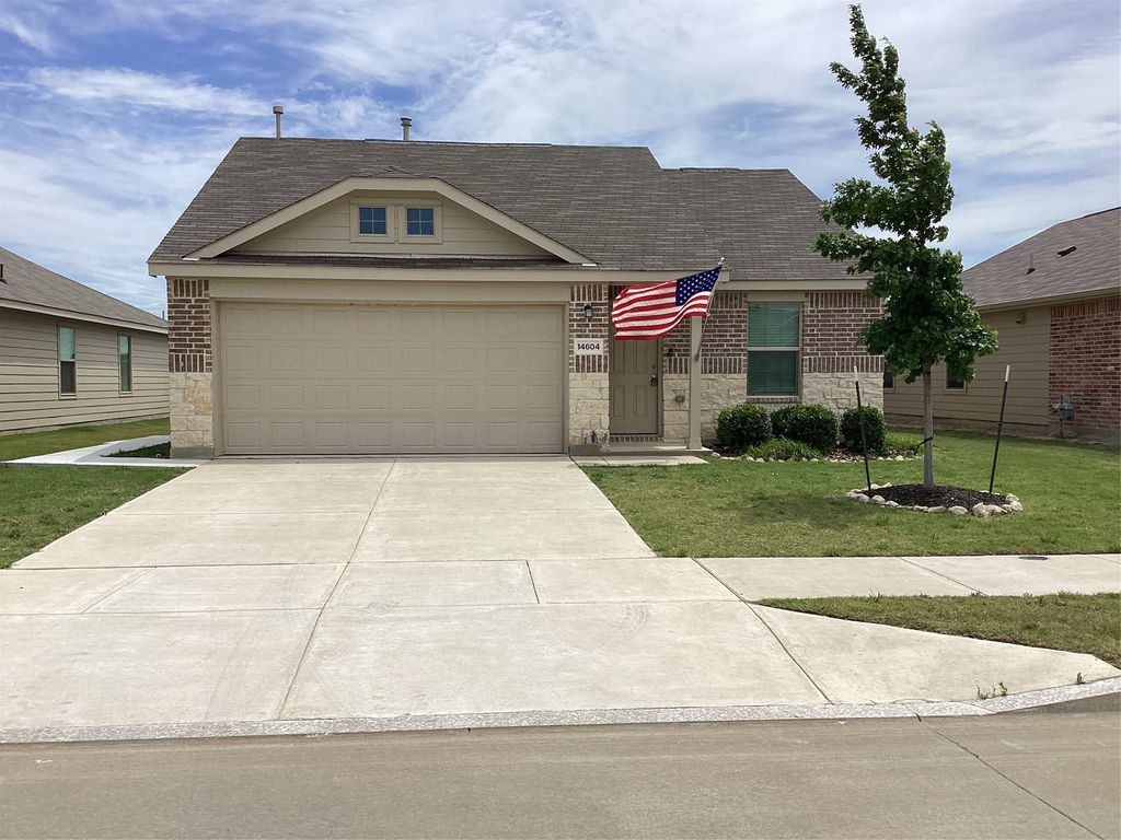 14604 Camino Real Drive, Fort Worth, TX 76052