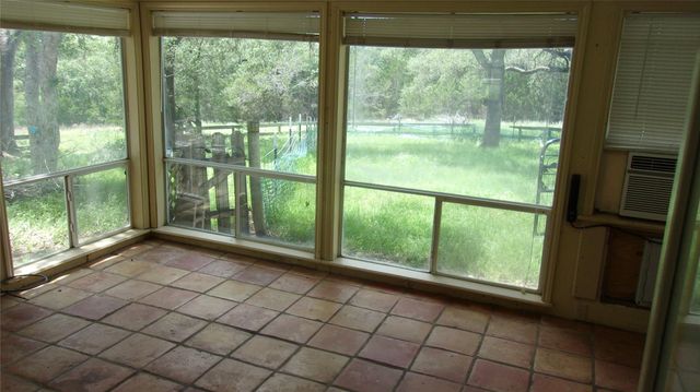 702 Cottonwood Creek RD, Dripping Springs, TX 78620