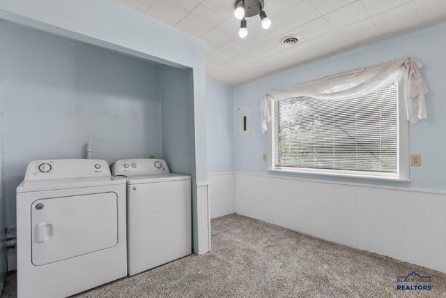 125 E ST FRANCIS, Rapid City, SD 57701