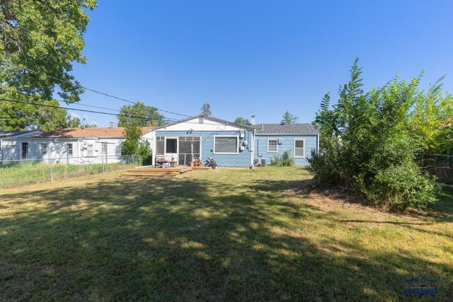 125 E ST FRANCIS, Rapid City, SD 57701