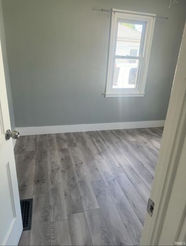 1405 S 24th Street, Lafayette, IN 47905