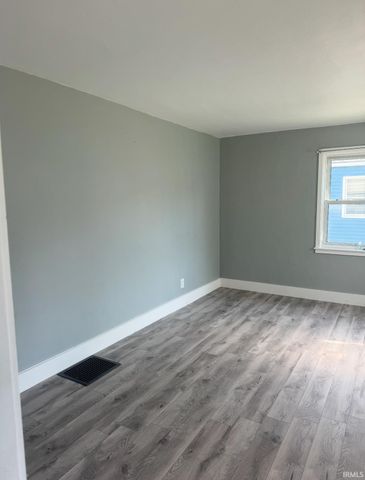 1405 S 24th Street, Lafayette, IN 47905