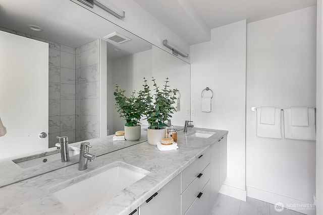5054 Sand Point Way NE, Seattle, WA 98105
