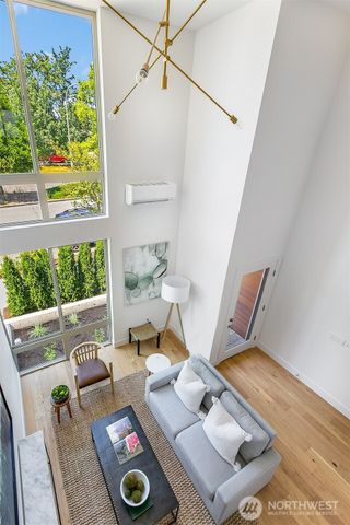5054 Sand Point Way NE, Seattle, WA 98105