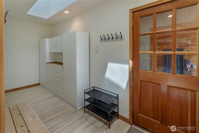 31520 94th Avenue E, Eatonville, WA 98328