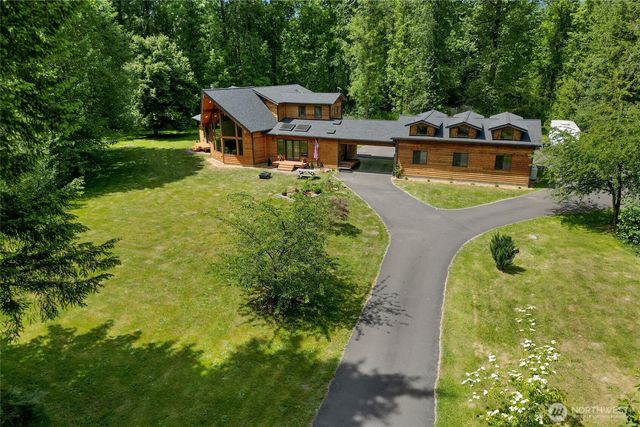 31520 94th Avenue E, Eatonville, WA 98328