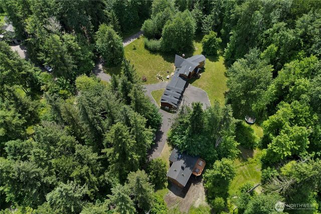 31520 94th Avenue E, Eatonville, WA 98328
