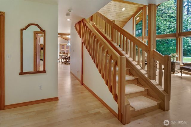 31520 94th Avenue E, Eatonville, WA 98328