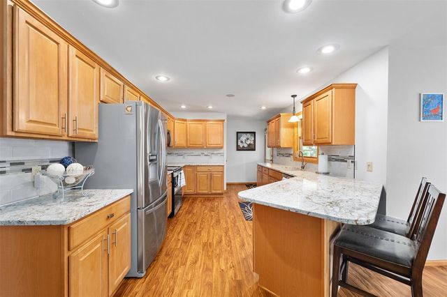 3804 Harvard Lane, Eau Claire, WI 54701