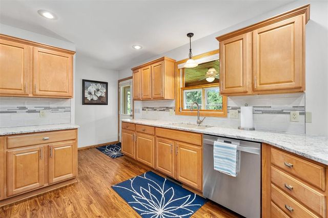 3804 Harvard Lane, Eau Claire, WI 54701