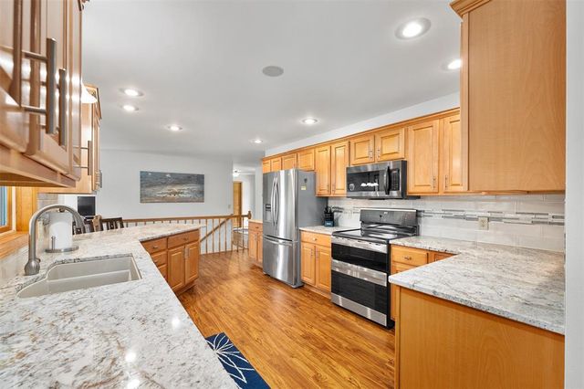 3804 Harvard Lane, Eau Claire, WI 54701
