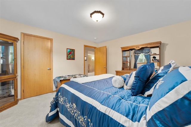 3804 Harvard Lane, Eau Claire, WI 54701