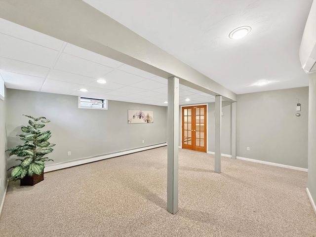 4 Old Cart Rd, Shrewsbury, MA 01545