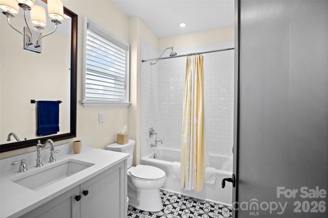 2649 Chesterfield Avenue, Charlotte, NC 28205