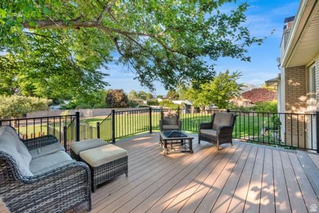 2304 W BONANZA CIR, South Jordan, UT 84095
