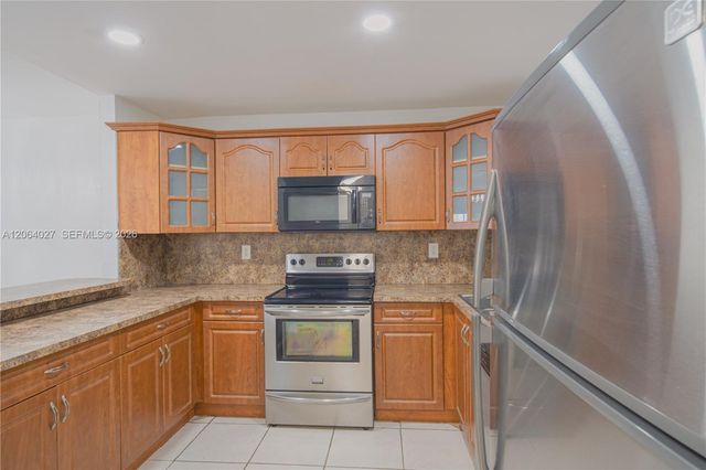 2830 Riverside Drive 107-3, Coral Springs, FL 33065