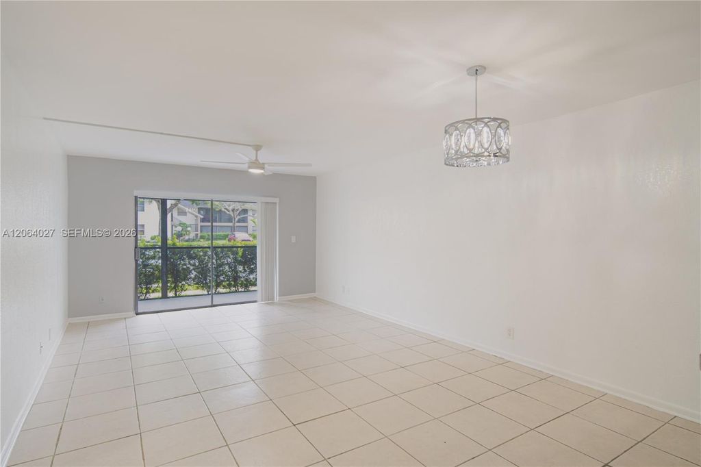 2830 Riverside Drive 107-3, Coral Springs, FL 33065