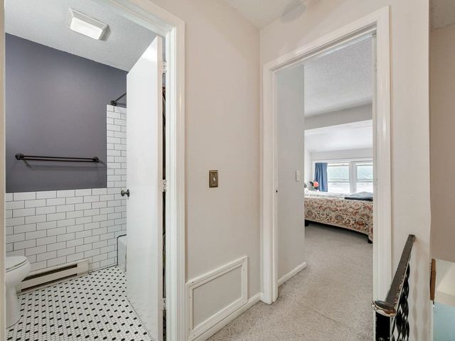 297 College St Apt C-6, Burlington, VT 05401