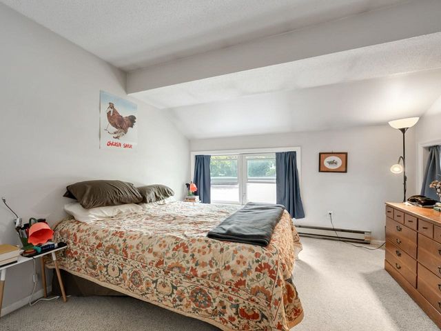 297 College St Apt C-6, Burlington, VT 05401