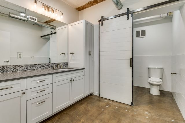 4330 N Central Expressway 250, Dallas, TX 75206