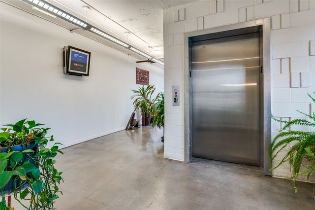 4330 N Central Expressway 250, Dallas, TX 75206