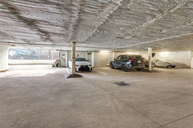 4330 N Central Expressway 250, Dallas, TX 75206