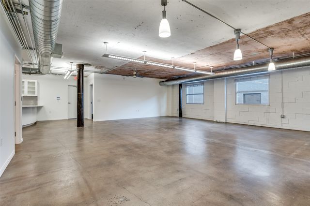 4330 N Central Expressway 250, Dallas, TX 75206