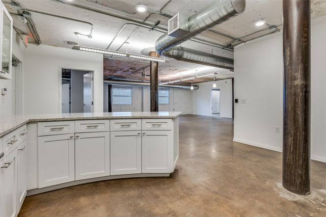4330 N Central Expressway 250, Dallas, TX 75206