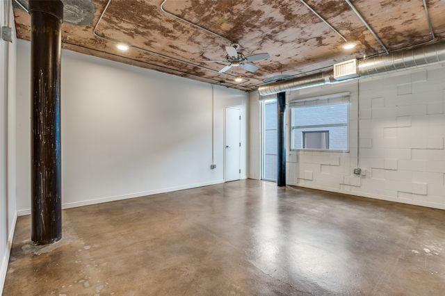 4330 N Central Expressway 250, Dallas, TX 75206