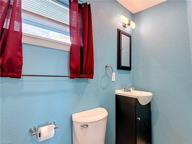 5840 Acla Vista DR, Punta Gorda, FL 33950