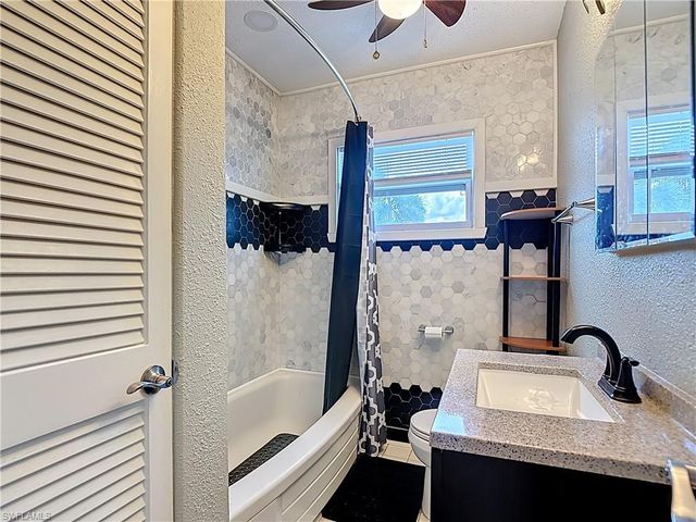 5840 Acla Vista DR, Punta Gorda, FL 33950