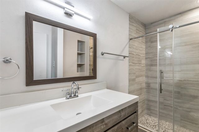 3615 Acorn Springs Lane, Spring, TX 77389